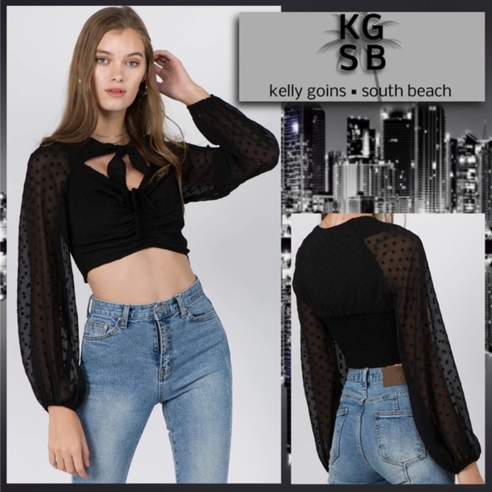 📌 Whiteroom+Cactus Chiffon Raised Dot Cinched Crop Top Stretchy Neck Bow, Lined
